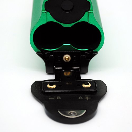 Topside Dual Battery Compartment
