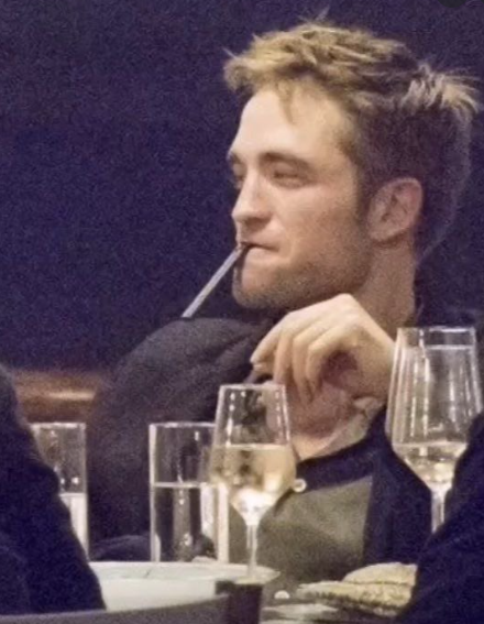 10 Celebrities Who Vape: Stars and their Setups 10 Celebrities Who Vape: Stars and their Setups