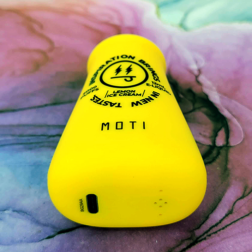 MOTI Beaker 5000 Disposables - Charging Port and LED 2